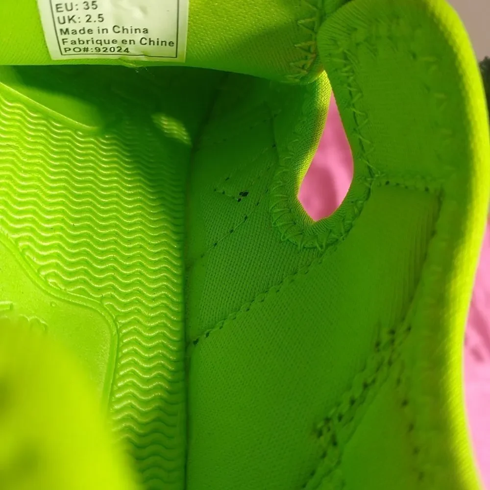 Kamik Wildcat Kids Youth SZ 3Y Charcoal / Lime Outdoor Camping Hiking Sandals